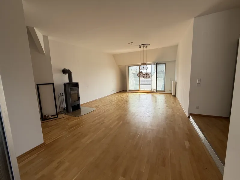 Exklusive Penthouse-Wohnung mit zwei Terrassen und Whirlpool-Bad, Kamin in Berlin-Mitte — photo 1